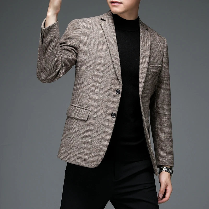 Linnoir: Heritage Check Blazer